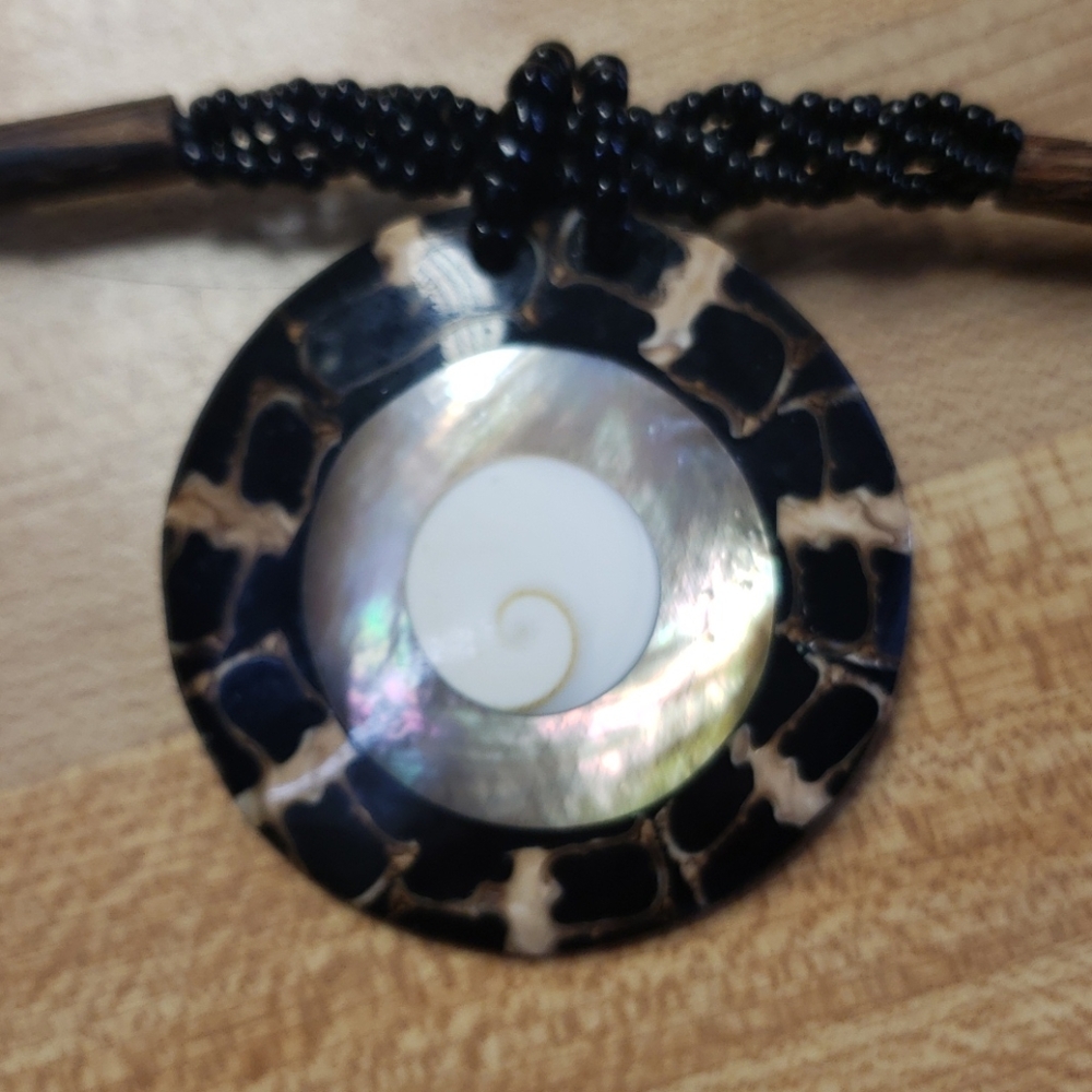 Artisan Made Turtle,Abalone,Beach Shell Necklace - image 4